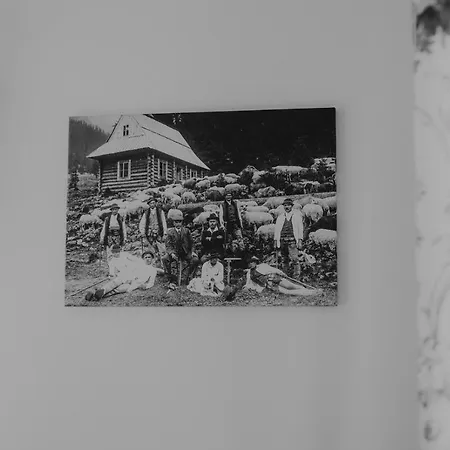 Tarasowka U Zajaca Bed & Breakfast 3*