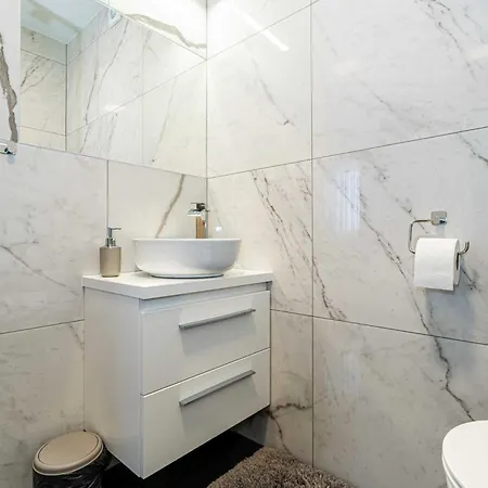 Tarasowka U Zajaca Bed and Breakfast 3*