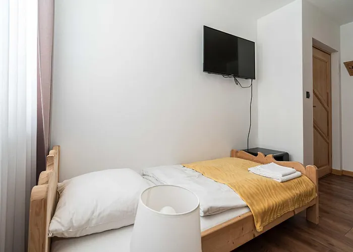 Tarasowka U Zajaca Bed & Breakfast 3*